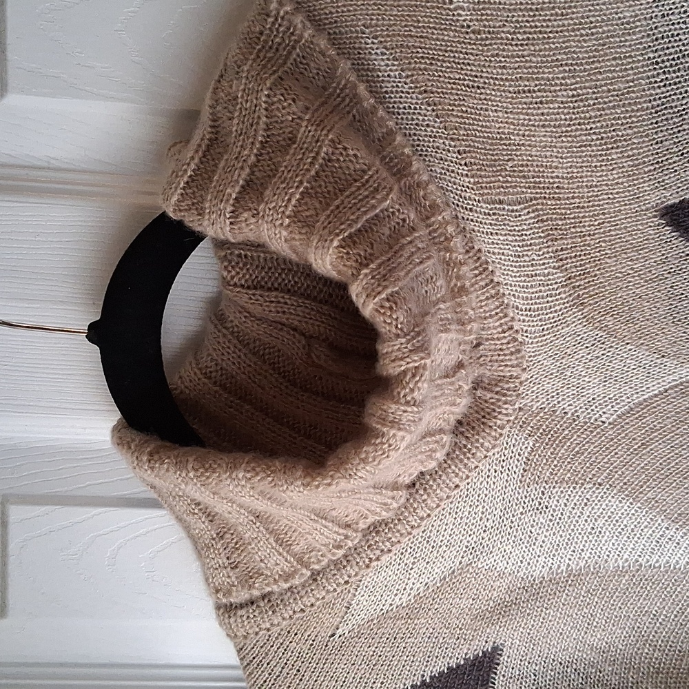 Sweater Poncho With Tassle Fringe Triangle Hem Pullover Cowl Neck Sweater Cape - Picture 8 of 8